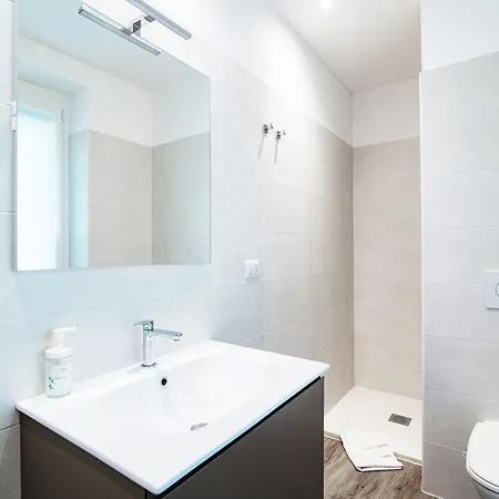 An Armchair On The * Blevio